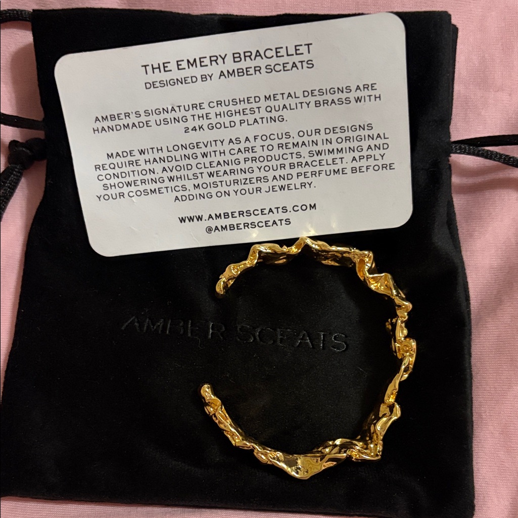 Amber Sceats Gold Emery Bracelet 30$